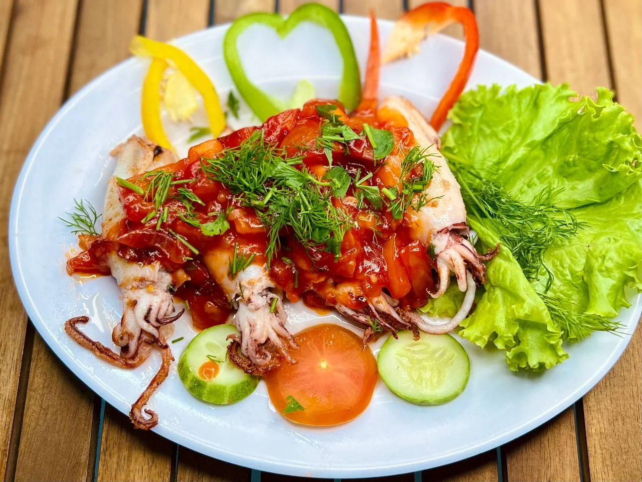 Кальмары фаршированные