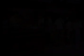 Жители Хошимина преодолевают большие расстояния и выстраиваются в очереди, чтобы купить популярные в сети деликатесы