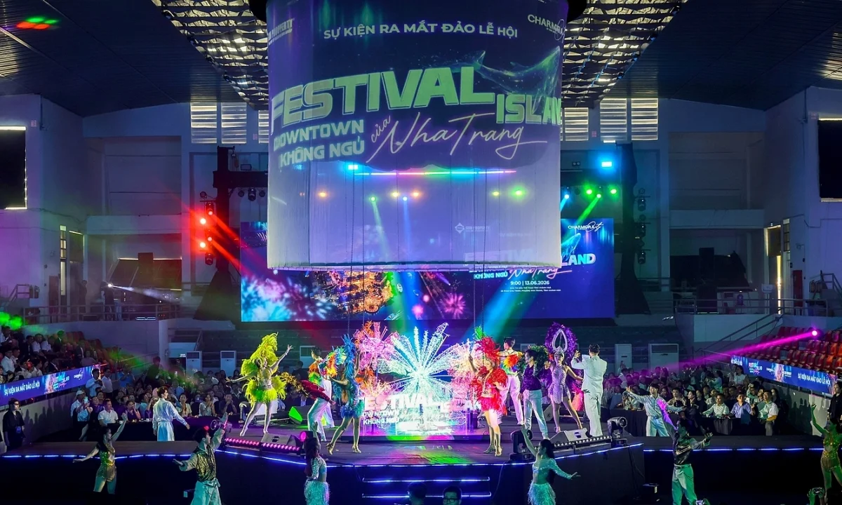 Более 1 000 гостей посетили церемонию открытия фестивального острова Festival Island Nha Trang