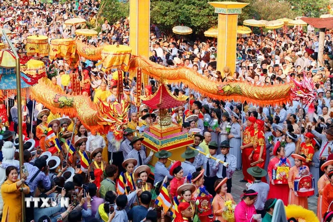 Фестиваль Куан Тхе Ам — связь культурного наследия с устойчивым развитием туризма