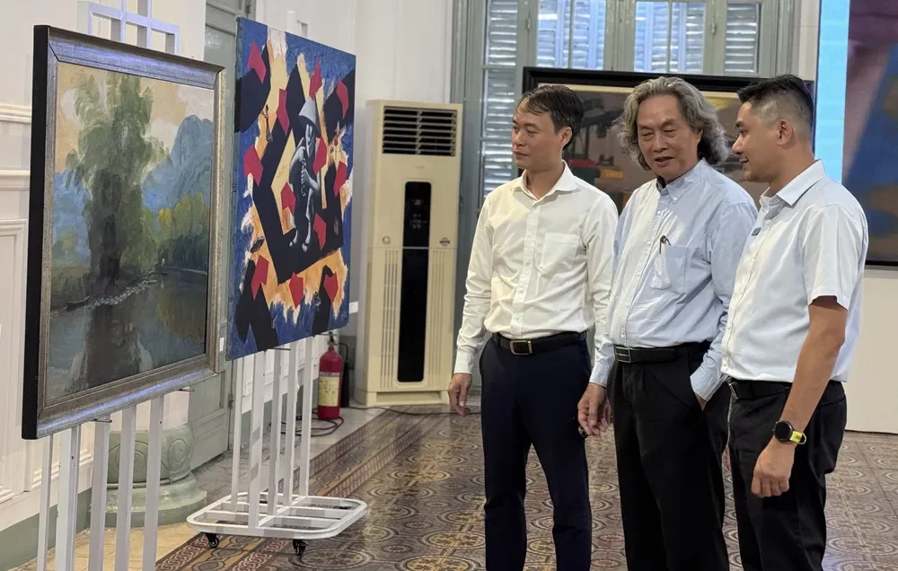 Музей изобразительных искусств Хошимина принял 229 работ от Ассоциации изобразительных искусств Вьетнама